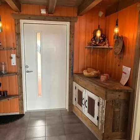 Utsikten Sandoya *